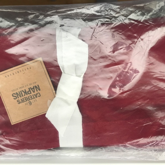 Pottery Barn Set Deep Red Caterers 20” Napkin Set Of 6 NWT - Picture 2 of 4